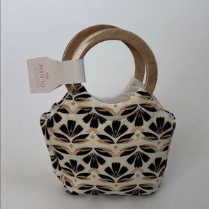 NWT Sigrid Olsen Kids Mini Purse in Black and Tan Floral Motif 5.5”H x 6”W